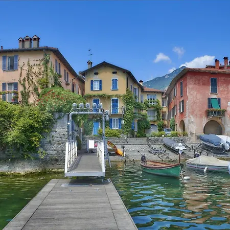 Apartment La Finestra Sul